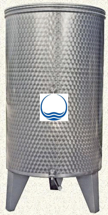 33.<> 300/318 L, álló bortartály, pálinkatartály, 3 csonk;